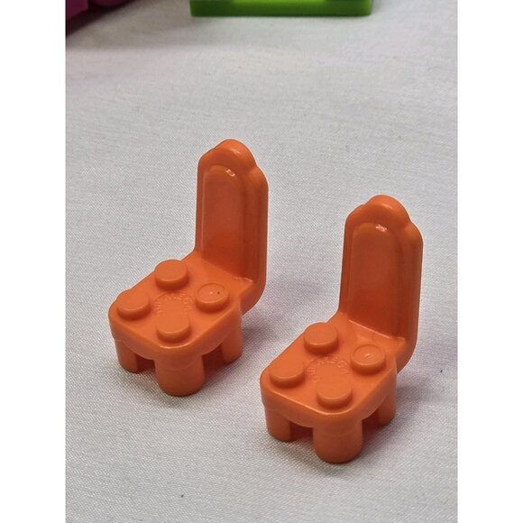 Sanrio Hello Kitty Lot of 10 Mini Figures And Assorted Mega Bloks - Picture 8 of 16